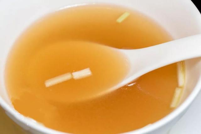 广州"最具情怀"的面食，看上去朴实无华，实则耗费几小时做成