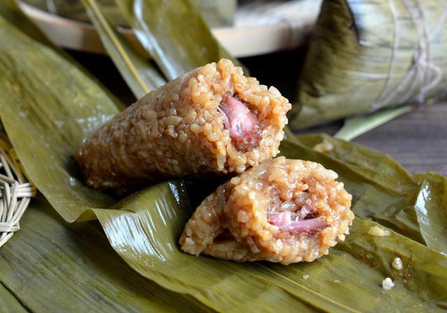 咸肉粽子的做法,咸肉粽子怎么做好吃,咸肉粽子的家常