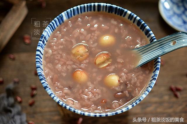 我家早上天天喝这碗粥，祛湿解毒又调理肠胃，夏天常喝少生病