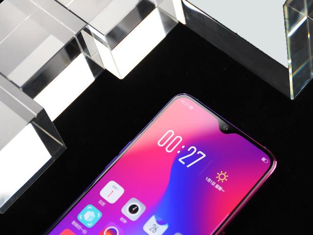 一款毫无死角的全能精品 幻色渐变OPPO R17详细评测