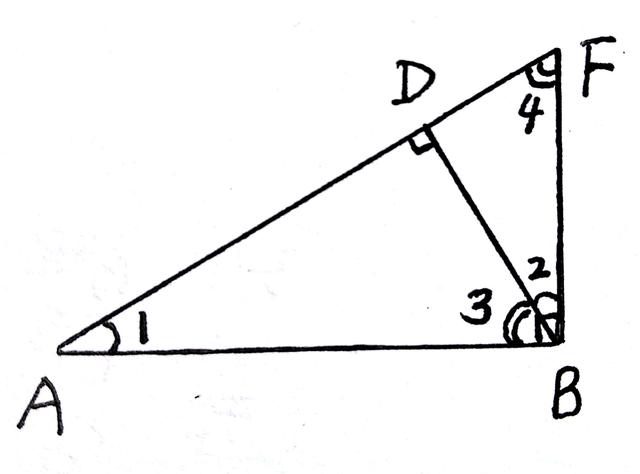 如果一个三角形符合射影定理能否说是直角三角形