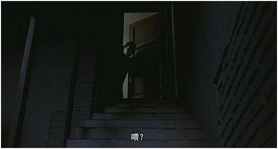 比肩《当你熟睡》的西班牙冷门佳片，偷窥真的会上瘾？
