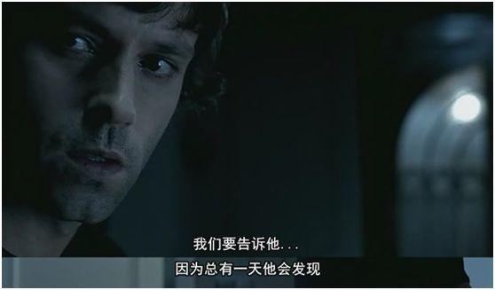 比肩《当你熟睡》的西班牙冷门佳片，偷窥真的会上瘾？