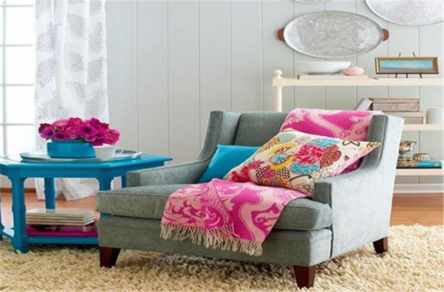 地毯与沙发如何搭配 才能让客厅温馨又有格调
