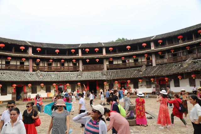 从爱国华侨陈嘉庚雇日本妓女说起厦门