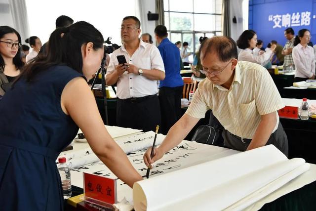 央视书画频道重磅报道2020年“交响丝路 · 问道崆峒”平凉崆峒文化旅游节系列活动