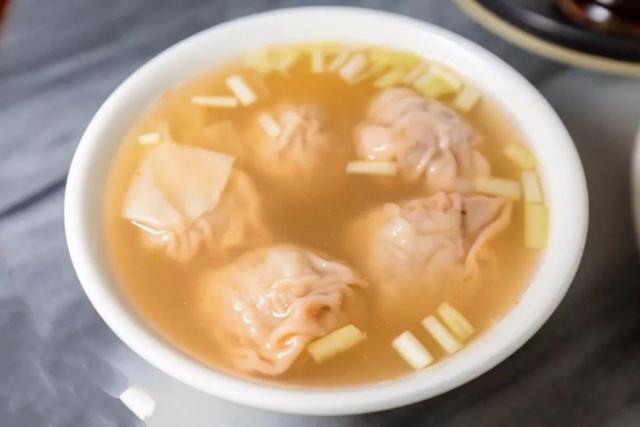 广州"最具情怀"的面食，看上去朴实无华，实则耗费几小时做成