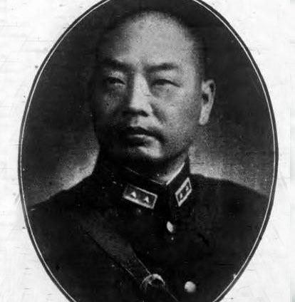 此人曾是起义将领，解放战争中被捕还被陈毅亲自下令枪毙，郝鹏举