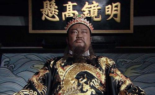 “包青天”的遗憾，一生娶3个老婆，传宗接代的却是1个丫环？