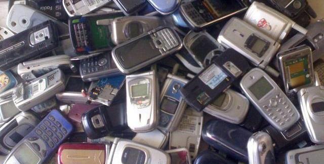 大街上回收旧手机的人,一个月到底能赚多少钱