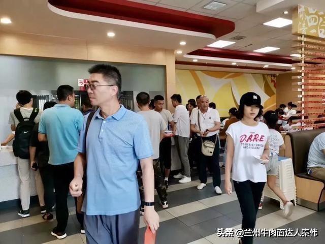 兰州15家最好吃的牛肉面排行榜，据说每家都排长队！