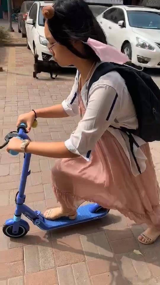 做追风的少年—九号儿童电动滑板车评测