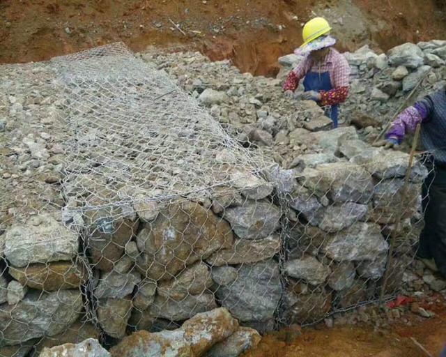 格宾石笼多少钱(格宾石笼的施工方法)
