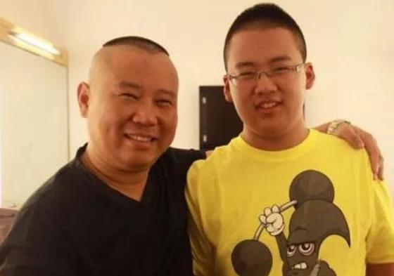 郭麒麟15岁退学，《庆余年》爆红：不要拒绝这个