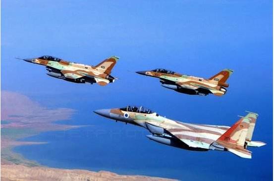 美以联手空袭叙利亚！俄军舰抵达海外基地，多