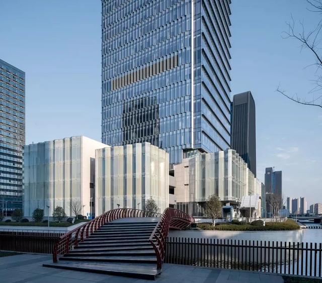 五大科技公司大厦比拼，你想pick哪一个？|《ARWEEKLY》193期