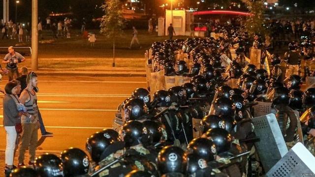 蓬佩奥：白俄罗斯大选“不公正”，卢卡申科：抗议者被外国势力操控