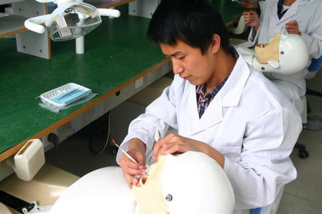 报考高护(高护报考条件)