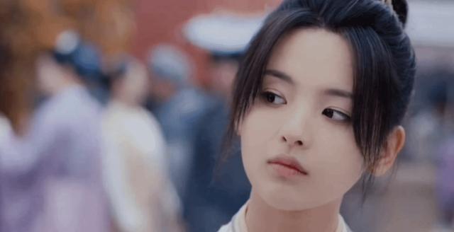 再现瞪眼式演技？严肃探讨一下，杨超越演技到底怎么样