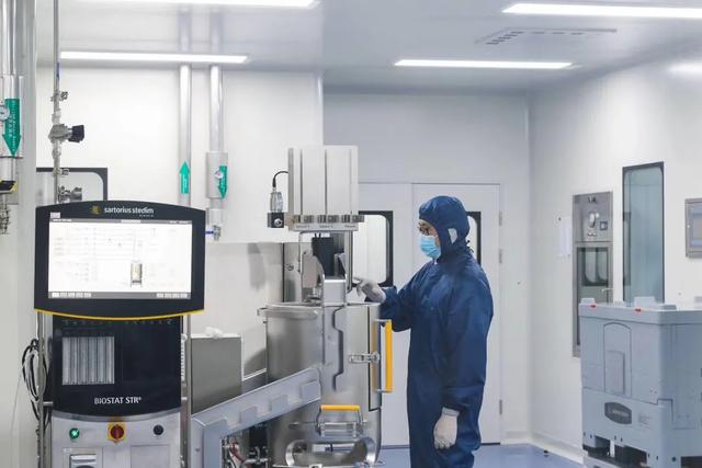 十家企业投产 郑州航空港现代化生物医药园区正崛起