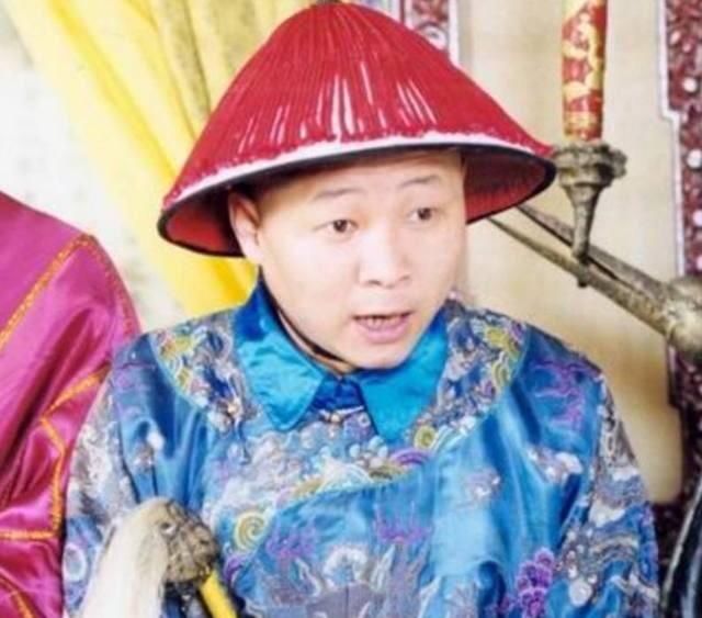 不做明星去養(yǎng)雞，不要奔馳騎電驢，50歲的“三德子”比張國立還壕