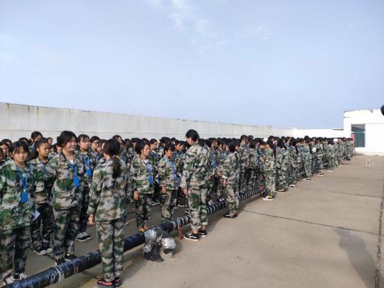放飛青春，快樂學(xué)習(xí)！宿遷科技學(xué)校女子部培養(yǎng)內(nèi)外兼修新時代女孩