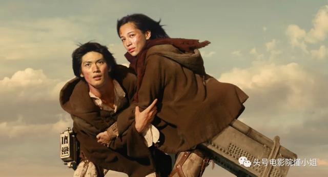 三浦春马上吊自杀 生前躲衣柜唱歌 发5条消息祝健康 小栗旬曾担心 新华侨网