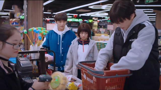 凌霄|以家人之名：凌霄离开的这1个选择太意外 他对李尖尖的疏离另有隐情