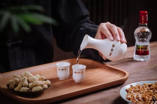 中国名酒剑南春:优势长青品质卓越的酒中王者