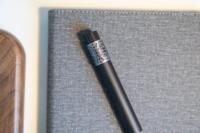 有小秘密也不慌，笔下文创指纹解锁笔记本上线小米有品