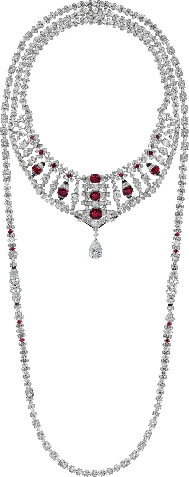 卡地亚33亿珠宝袭台 温莎公爵夫人的古董胸针也来了