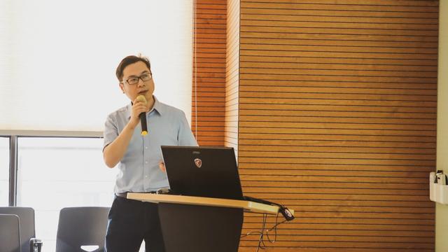 上海閘新醫院醫生
