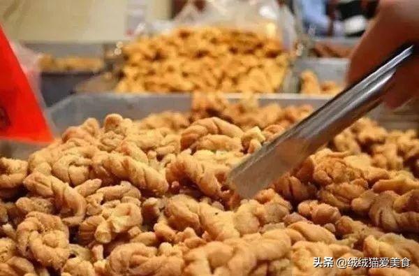 重庆必吃八大小吃，款款香辣美味，进来擦擦口水看到底