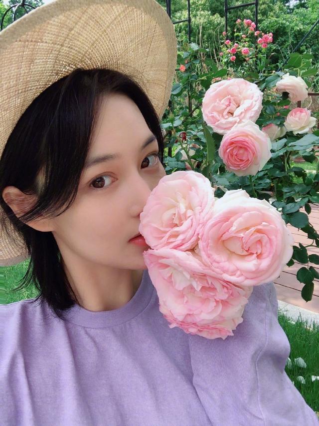 张馨予徒手干农活，手背伤口还没头发粗？超大豪宅曝光美如国花园