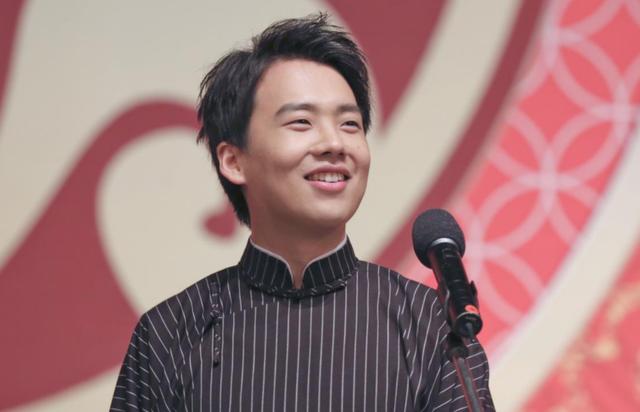 德云社歇业四个月，郭麒麟三个月参加了九档综艺，少爷要养家了？