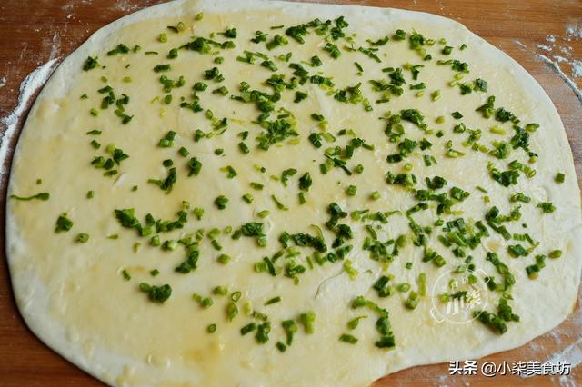 葱花饼做法，不烫面不揉面，学会家庭配方，外酥里软，比买的好吃