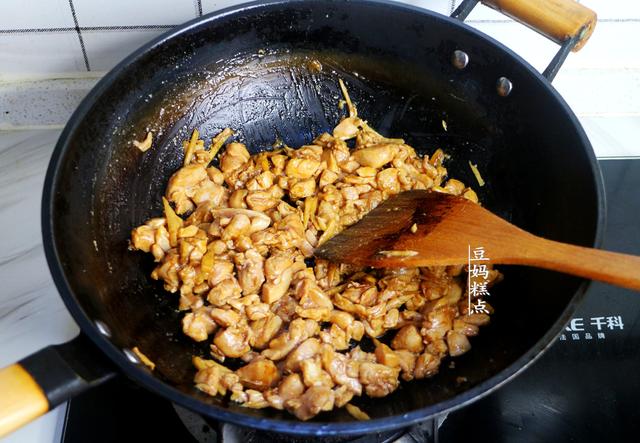 秋天，此瓜才最香甜，加米饭1拌，满屋飘香，家人都爱吃