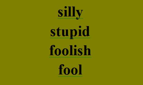 傻子用英文怎么说(傻子的英文单词怎么写)