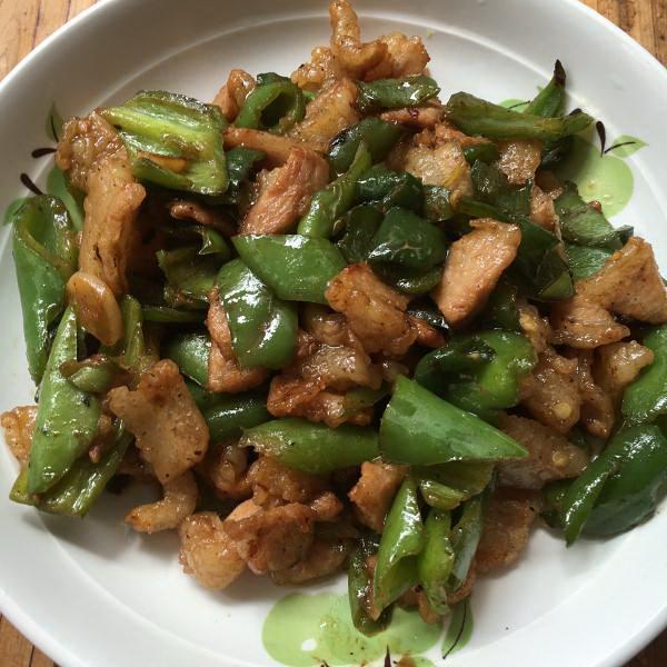 炒肉什么时候放盐炒肉先放盐还是后放盐