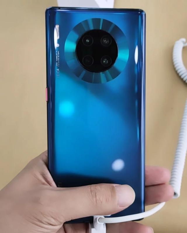 换屏幕要多少钱vivo换个屏幕多少钱