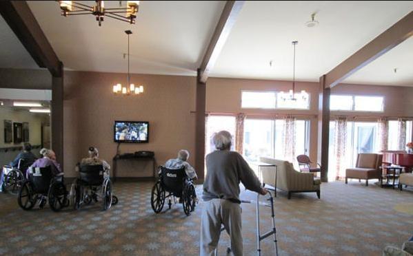 令人担忧！美国死亡突破9万，31个州三分之一死亡来自同一地方