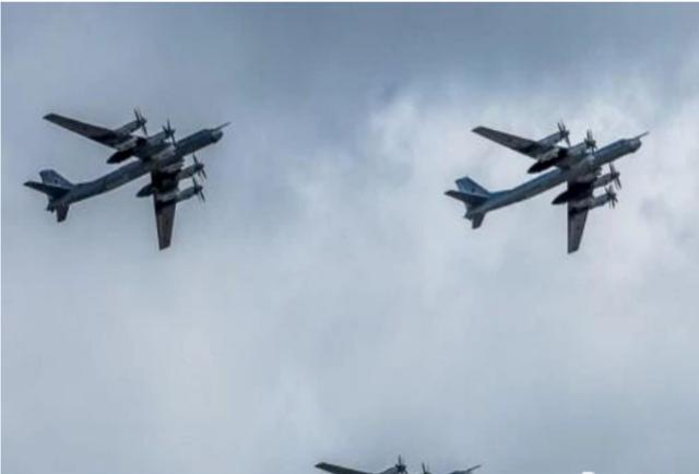 轮到美国被自由飞行，4架轰炸机直扑美本土，