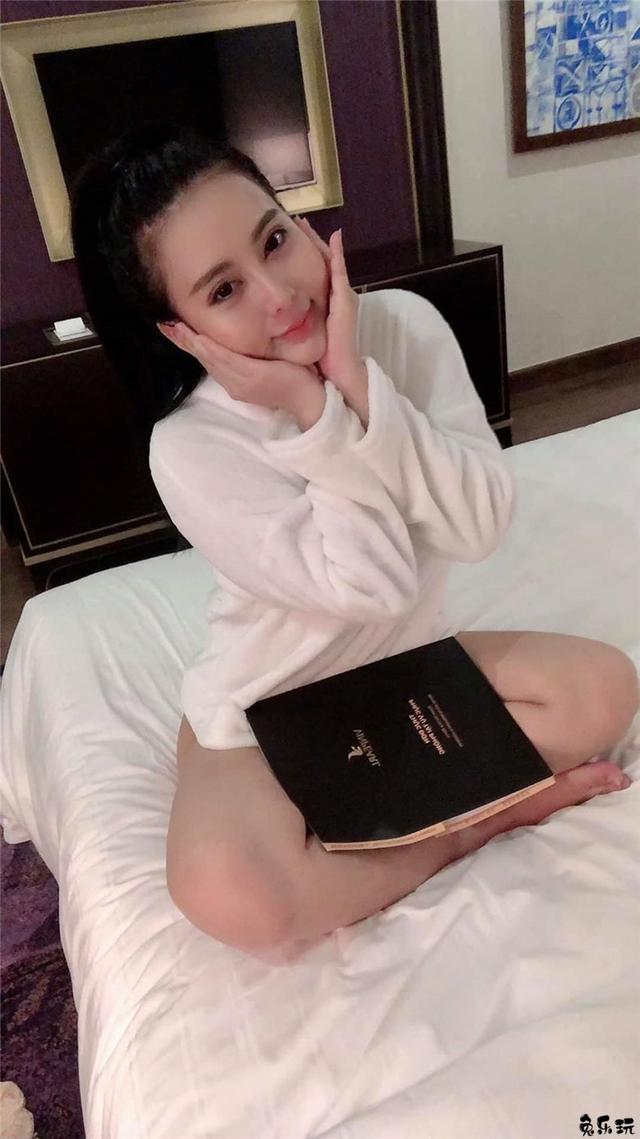 口罩还能这样戴？越南最强农村正妹Pong Kyubi(武黄玉)另类的预防肺炎方式！附154P图片下载链接！