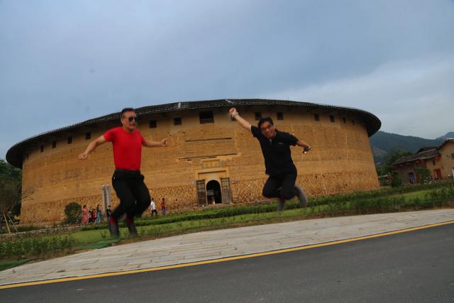 从爱国华侨陈嘉庚雇日本妓女说起厦门