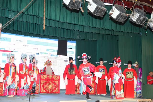 文化|家门口乐享"文化大餐"！维家惠送晋剧下乡乐万家