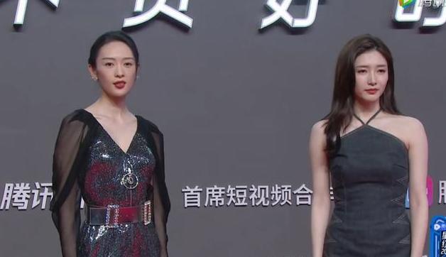 合体|杨玏毛晓彤合体自拍 《三十而已》三美亮相红毯童瑶绝美江疏影脸僵