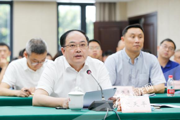 重庆深入推进网络直播行业专项整治和规范管理 重点整治天价打赏等问题