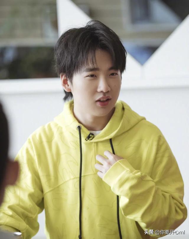 郭麒麟上综艺收大礼，郭德纲隔空喊话：有好事