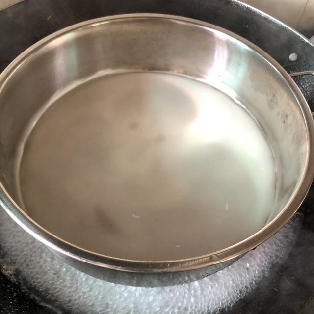 【椰汁千层糕】的做法+配方，Q弹颜值高的千层糕，新手也能做好