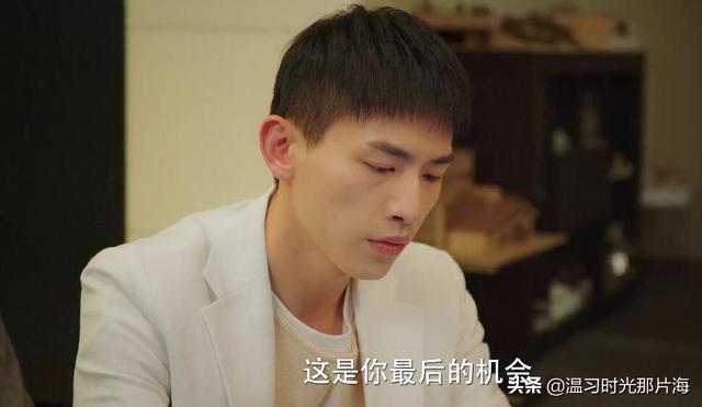 从普普、《不说谎恋人》方诗雨，到演杨颖的童年，她今年太火